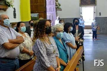 Solemne función religiosa en el templo de Lomo Magullo en honor de la Virgen de las Nieves/Francisco Javier Santana.